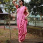 Niranjana Anoop Instagram - 💓🌸💓🌸💓 @shruti.ramachandran Shruti chechiii I luuurvveeee the saree 😘 @pranavraaaj 📸 Finally !