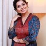 Niranjana Anoop Instagram - @pranavraaaj 🫶🏻🫶🏻🫶🏻 🎥 @femy_antony__ 🫶🏻🫶🏻🫶🏻 💄 @jaypore 👗