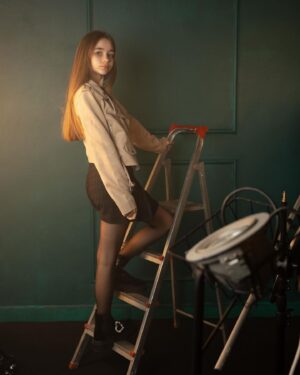 Nisa Sofiya Aksongur Instagram - From a day of shooting 📸

#nisasofiya #ootd #photooftheday
