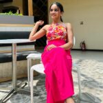 Nisha Guragain Instagram - Live more, worry less…..💗