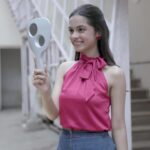 Nitanshi Goel Instagram - Let your heart remain soft and beautiful🌷 Let it always be in love with life. Let it smile🤍 #NitanshiGoel #Phool #laapataaladies