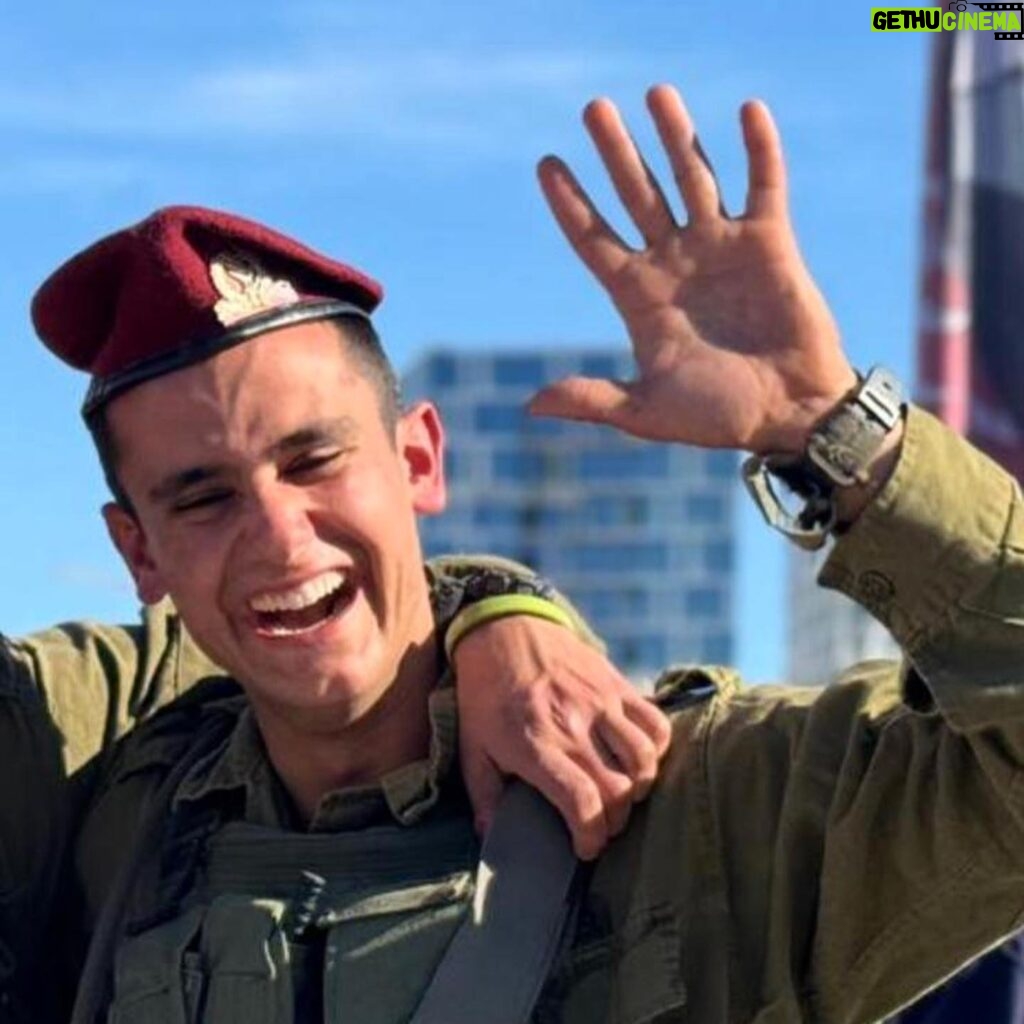Noa Tishby Instagram - The IDF just released the names of four soldiers who fell in battle in the southern Gaza Strip today 💔 The four served in the Oz Brigade. 604 IDF soldiers have fallen since the beginning of the war that started exactly 6 months ago today at this exact time. We are forever in debt to these heroes who made the ultimate sacrifice to protect the state of Israel, say their names: 1. Captain Ido Baruch, 21, from Tel Mond, a squad commander in the commando training school who served in the Egoz Unit🕯️ 2. Sergeant Amitai Even Shoshan, 20, from Azriel, who was undergoing training in the commando training school 🕯️ 3. Sergeant Reef Harush, 20, from Kibbutz Ramat David, who was undergoing training in the commando training school 🕯️ 4. Sergeant Ilai Zair, 20, from Keidar who was undergoing training in the commando training school 🕯️ Z”L | זִכְרוֹנָם לִבְרָכָה | May their memory be a blessing The song ‘Good Night Shawn’ by Israeli singer, songwriter and composer: @HananBenAriOfficial was written in memory of IDF soldier Shawn Mondshine, who fell during the Gaza War of 2014. The lyrics are based on goodbye letters Shawn wrote to his friends and family, that were discovered on his phone after his tragic death.