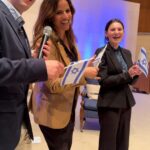 Noa Tishby Instagram – The resilience of the people of Israel is something that should be taught in colleges all over America. Seeing the strength, determination and pride after speaking to our next generation I know that AM ISRAEL is F@#%!NG CHAI 💪

Produced by @YoavDavis for #DavisMedia