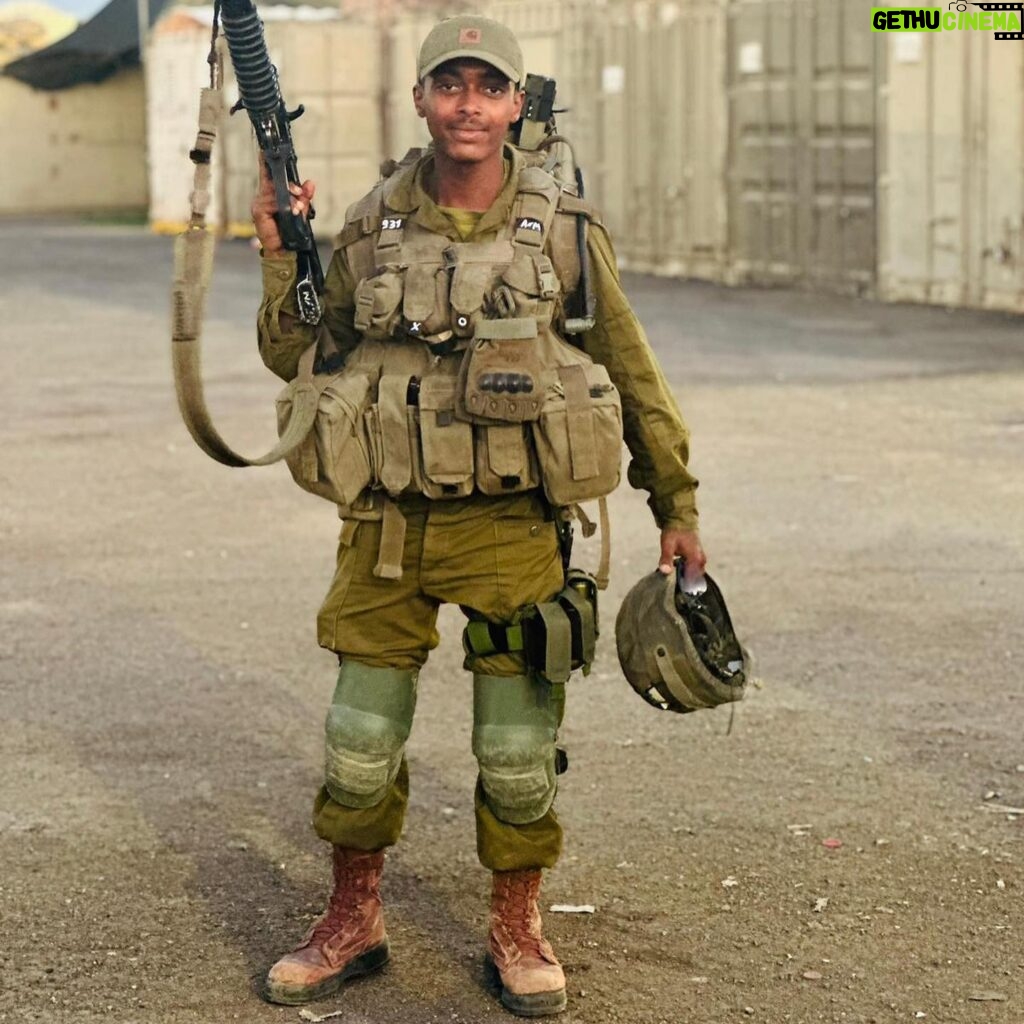 Noa Tishby Instagram - The IDF released the names of four soldiers who fell in battle in the northern Gaza Strip today 💔 619 IDF soldiers have fallen since the beginning of the war We are forever in debt to these heroes who made the ultimate sacrifice to protect the state of Israel, say their names: 1. Sergeant Yosef Dassa z”l🕯️ 2. Sergeant Ermiyas Mekuriyaw z”l 🕯️ 3. Sergeant Daniel Levy z”l🕯️ 4. Sergeant Itay Livny z”l 🕯️ Z”L | זִכְרוֹנָם לִבְרָכָה | May their memory be a blessing