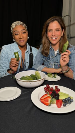 Noa Tishby Instagram - How much do you know about pickles? Join @tiffanyhaddish & @noatishby for the pickle show! Because what’s more Jewish than pickles?! 🥒❤️

Directed by @YoavDavis at @bbyoinsider in Orlando, FL and edited by @AssafStory for #DavisMedia