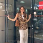 Nohely Arteaga Instagram - En el 2024 Prosein se sumerge en una nueva aventura 🗺️ ¡Encontrar los #PuntosRojos! Sigue las pistas y descubre los tesoros escondidos en cerámicas porcelanatos, griferías y ¡mucho más! 😃 Disfruta de nuestras promociones desde el 22 de enero hasta el 10 de febrero 2024.