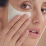 Nora Fatehi Instagram - Exploring skincare taught me the significance of inner nourishment. NuEssentials by Zeroharm, with its nano-tech face mask, goes beyond surface application. It melts like magic and penetrates deep into the skin imparting a transformative inner glow. This aligns with my tech-driven approach to genuine skin health. NuEssentials isn’t a mere product, it’s a skincare breakthrough, providing authentic results. Their innovative commitment marks a refreshing evolution in beauty care, captivating me deeply. #NorafatehiXNuEssentials #NoraLovesNuEssentials #NuEssentials #NuEssentialsByZeroHarm #ZeroHarmNuEssentials #Indias1stMeltingNanoCollagenMask #CollagenMask #NanoCollagenMask #MeltingCollagenMask #ad