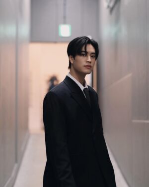 Norawit Titicharoenrak Instagram - Rain on me