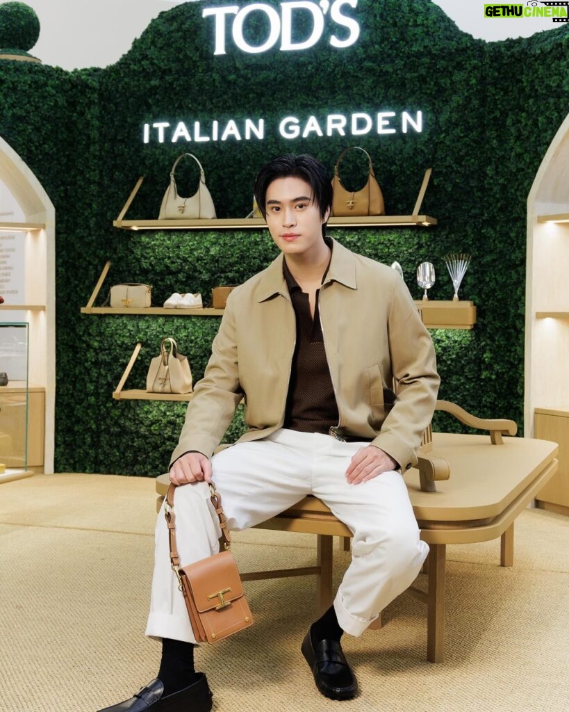 Norawit Titicharoenrak Instagram - Celebrating Tod’s Italian Craftsmanship at its Emporium Boutique Opening last night with their spring/summer24 collection. #Tods #TodsThailand #TodsxGeminiFourth