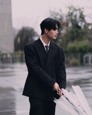 Norawit Titicharoenrak Instagram - Rain on me