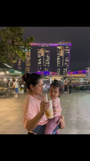 Nusrat Imroz Tisha Instagram - Mummy and daughter dance 😍🥰 Mashaallah.
#tisha #nusratimrosetisha #imrose #ilhamnusratfarooki #singapore🇸🇬 #withfamily
