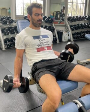 Nyle DiMarco Thumbnail - 130.5K Likes - Top Liked Instagram Posts and Photos