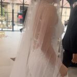 Océane Amsler Instagram – Un mariage en 24H, mercredi à 18h30
Merci encore à @simacouture_paris pour ces merveilleuses robes ❤️