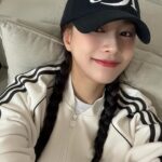 Oh Ha-young Instagram - 빵 근황.zip ✔️대망의 new 풋살화 ✔️그외 등등