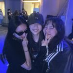 Oh Ha-young Instagram - Weekend night💙