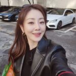 Oh Na-ra Instagram - 드디어 오늘 그날이 왔습니다. #tvn 예능 #아파트404 저도 궁금해서 미치겠어요~~~~~~~~ 저녁 #8시40분 에 만나요🤗