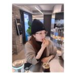 Oh Na-ra Instagram - 아까 연남동 갔었지
