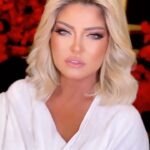 Ola Ghanem Instagram - Guess what’s next..?! 🥰✨ Makeup by @ranyasalllem Hairdresser @ashrafnegm0