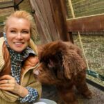 Olesya Sudzilovskaya Instagram – #колян #ньюфаундленд #newfoundland 
Мой любимый медведь!😀❤️🐻 #олесясудзиловская #актриса #olesyasudzilovskaya #actress