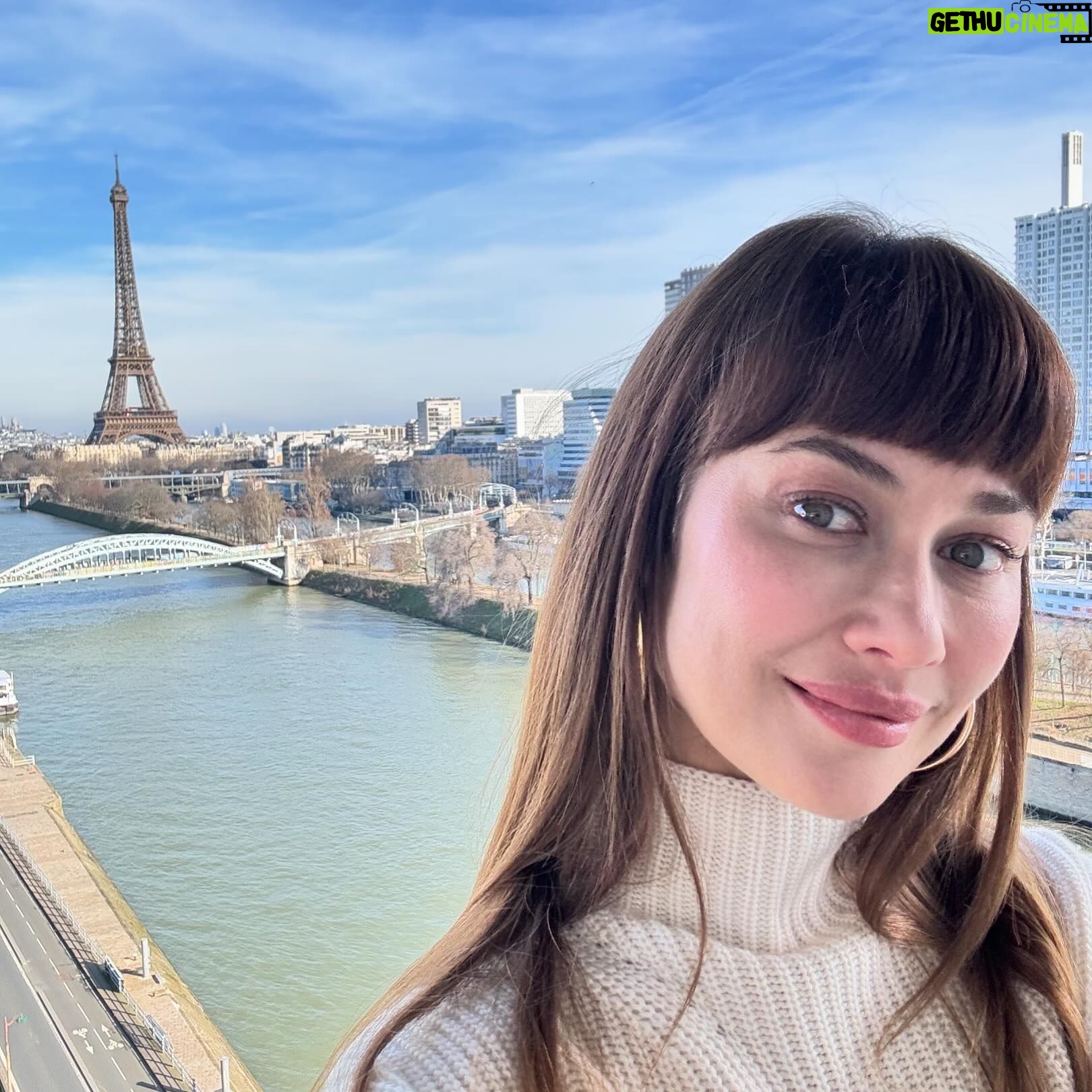 Olga Kurylenko Wiki, Biography, Age, Gallery, Spouse and more