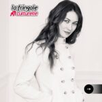 Olga Kurylenko Instagram - 🔴 #Interview 😀 Rencontre avec @olgakurylenkoofficial dans le numéro 28 de @lafringaleculturelle 💬 « Les personnages cherchent le bonheur en permanence et restent profondément malheureux au bout du compte. Ils vivent dans le faux. » #olgakurylenko #serietv #dargentetdesang #magazine #culture #lafringaleculturelle #canalplus @akcommunication @karolynel @canalplus 📸 @philippematsas ✍️ @christophemangelle @oeil_du_flaneur 🔴 POUR SE PROCURER ➡️ LIEN DANS LA BIO 🔴