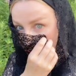 Olga Medynich Instagram - До нового года и после каникул ……. А если серьёзно , очень весело мы снимали сериал «Просто Михалыч» :)))) #актерскаявизитка #диапазонроли #🤣 #медыничольга #сериал #простомихалыч