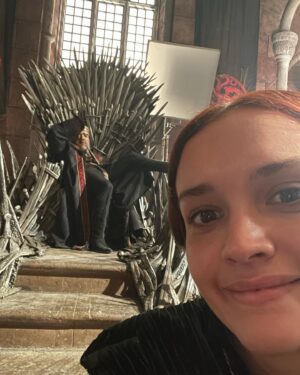Olivia Cooke Instagram - thank u to all who watched! i love these people so so much!