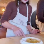 Olivia Jensen Instagram - When in Italy 🇮🇹 Harus Belajar bikin fresh pasta 🍝 Bikin 3 pasta : Spaghetti, Gnocchi, Tortellini, dan 1 Buscetta ✨ Semuanya enak enak banget emang beda sih ternyata kalau makan pasta yang fresh itu jauh lebih lembut dan juicy 🤤 Ada yang bisa bikin fresh pasta juga? Komen di bawah ya ⬇️