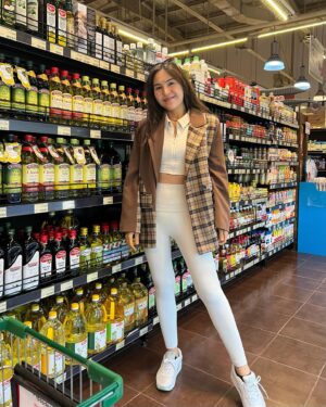 Olivia Jensen Instagram - ☀️Sunday: Me and My Grocery List 🛒🤣 Ada Yang gini juga?