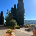 Olivia Jensen Instagram - Under the Tuscan Sun ☀️❤️ Hanya kisah buku atau realita yaa?