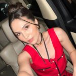 Olivia Jensen Instagram - Transisi transformasi look ✨ Valaa All Glamed Up 💄💋 Sukaa sukaaa sukaaaa 💋
