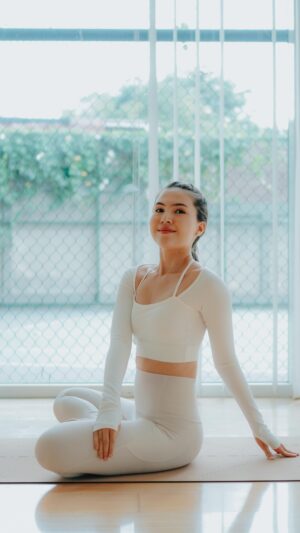 Olivia Jensen Instagram - Setiap hari aku banyak banget ngabisin waktu di ruangan ber AC, kulit aku lately jadi kering banget, sangking keringnya jadi gampang banget ada scratch. Kesehatan adalah yang utama dan aku selalu pastikan #KulitLembapBebasKuman untuk keluargaku! Aku pilih pakai bodywash Lifebuoy Mild Care dengan kandungan Multivitamin yang lebih kuat untuk lawan kuman dan bikin kulit 10x lebih lembut ✨

Yuk ikutan keseruan tantangan #KulitLembapBebasKuman, sekarang aku mau ajakin kalian untuk ikutan challenge ini juga yaaa! ❤️❤️