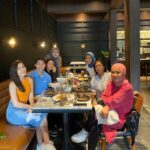 Olivia Jensen Instagram - Awal tahun marilah kita semangat ✨ Lunch meeting bersama team @bikinlapertranstv