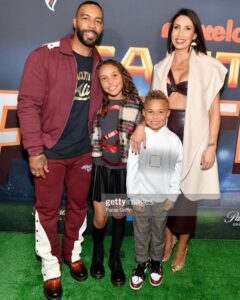 Omari Hardwick Instagram - Thank you God for ALL the blessings bestowed. Most importantly my tribe. All the progressions & lessons…especially that nothing in life is owed. Thank You, Father, Son & Holy Ghost for EVERY part of the ride. The shards of glass & cracks even more than the smooth stride. Was hard on my ass & back before i started to move with my pride. You made me a Lion colored black with a heart to outlast the rest of the pack & scores to prove with this 3 as my pride. #ThankFULL 🪶 This was Supa Nova & Buffalo Brave’s first time on the carpet (red or green) with Mama @mrsjaeh & Papa! 📸 Chose to share for all of you in support of our pride….as much as we are in support of yours! ⚓️ Hope everyone found something or someone to be thankful for today! 🙏🏾