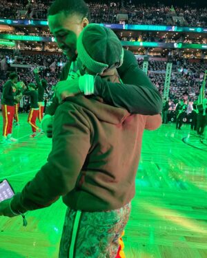 Omari Hardwick Instagram - Despite not getting to hang with my bro @markwahlberg …. his city & our mutual bros more than took care of me per always. & along the way…i was able to support my other 2 killa brothers who have nailed making me & MY hometown proud 💪🏾🦅
*
From my Pops & Uncle going to school in Bean town to ALWAYS being taken care of by the legendary Nick & his team @streganorthend namely our brothers … to the love from @celtics & their 2 growing legends, & the great staff at @tdgarden to the righteous hang with my guys at the black owned @huebackbay & @laatiendaamalden … where i got laced by young, humble, winners…to the work put in with my producing partner to my favorite Boston hotel making sure i always feel at home …… the town has always had a place in my heart. This week was no different 🙏🏾