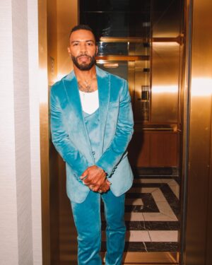 Omari Hardwick Instagram - Peace UP up….
#TheMother Premier!! Film out Tomorrow ✌🏾All our Love to You Incredible Mothers…especially the Mothers growing as your children do!!💜
*
Thank you my @netflixfilm team …#TheRegencyVillage theatre & @baltaire for hosting such a mega night. 
*
Thank you my @unitedtalent & @randcpmk partners … my personal TEAM for showing the love you did. And my brother @_jamilhardwick_ for the 4 decade long brothering. 
*
Thank you my stunning Boopsie @mrsjaeh for showing UP when the only carpet was that of the floor mats in my car! What a ride God had planned.
*
Thank you beloved fans for helping to celebrate the phenomenal @jlo & my other castmates, director @nikicaro … producers & crew.
*
And thank YOU @byjamiebruce @billieegene - @stylebylassalle @clay_visions & @just.jalon for showing OUT!