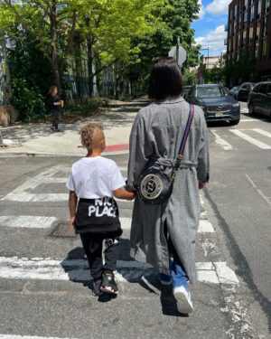 Omari Hardwick Instagram - That THIS…became THIS. & that the through line of it ALL…is God & YOU. 
*
A Mother for the ages! If Oscars were given for Mama Bearing….a shelf full! Happiest Mother’s Day! We 3 LOVE us some You Mama Bear @mrsjaeh 
💜🦅🔝⛰️💜
