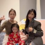 Ornjira Lamwilai Instagram – Jennie @pang_ornjira & Zico “Levy”SPOT challenge with special feature Leia @loveleia.lee 👸🏻 When moms get together 😂
.
.
#Jennie #Zico #SPOTChallenge #bestiechallenge #jenniezıcospot #tiktokchallenge #danceviral