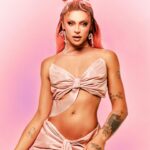 Pabllo Vittar Instagram - #BATIDAOTROPICAL2 🦩 link na bio