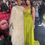 Padma Lakshmi Instagram – A casual girls night with #littlehands😂
It was so great to spend this Primetime Emmys with old friends and new. 

#emmys #redcarpet #motherdaughter #awardseason