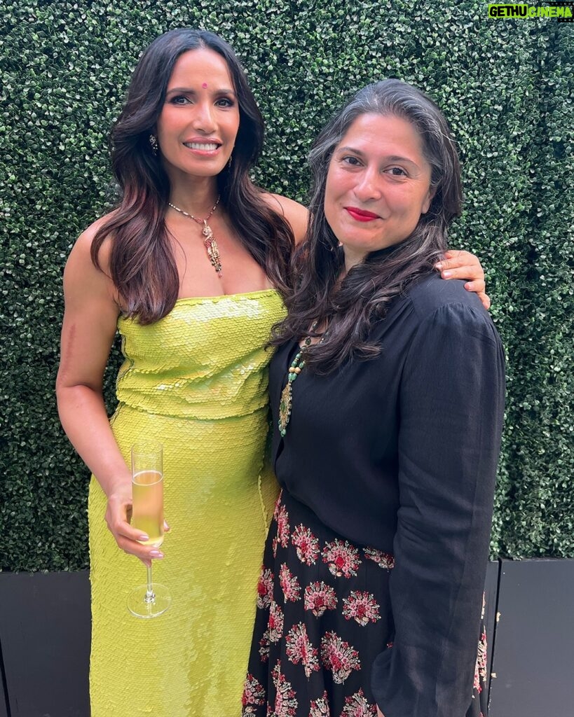 Padma Lakshmi Instagram - What an honor to be recognized by my Asian peers with the Gold Legend award. This night felt surreal! What a coup to work with @chef.vijayakumar to serve our home cooking at such a wonderful fancy gala. Rather than the regular meat and potatoes we had idlis and sambar to start, and for the main we served meen moilee with basmati rice. Simple, elegant and so delicious. The curry leaves from the whole dinner were from my stepdad ’s farm @prasads_curry_leaf. Growing up, I wish I had had something like Gold House. I have always felt like I had to translate who I was and explain my culture. And that can sometimes feel lonely. But I don’t feel that anymore, I feel like Gold House has given me the community I’ve always longed for. A special thank you to @cartier and @cinqasept for my gorgeous jewels and dress. I’m humbled and honored to be a part of @goldhouseco and to have finally found my squad! @kimchi_chic @goldhouseco @alokvmenon @bingchen @chef.vijayakumar @rupikaur_ @poornagraphy @chefmelissaking @cartier Photos by: Jon Kopalof Rodin Eckenroth Tommaso Boddi @kanyaiwana
