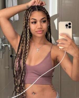 Paige Hurd Thumbnail - 340.6K Likes - Most Liked Instagram Photos