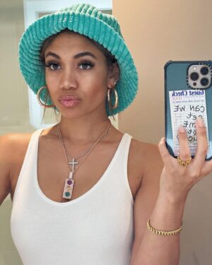 Paige Hurd Thumbnail - 454.4K Likes - Most Liked Instagram Photos