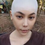 Pakkaramai Potranan Instagram - วันนี้แบบไม่มีผมนะคะ 😅 พี่ต้องมนตร์ บอกป้า ไม่เอาแบบนี้ นางวีนหนักมาก 2 รูปสุดท้าย ขอบคุณ #วิญญาณแพศยา นะคะที่ให้ตองได้มีโอกาสถ่ายฉากนี้ ชอบค่ะ