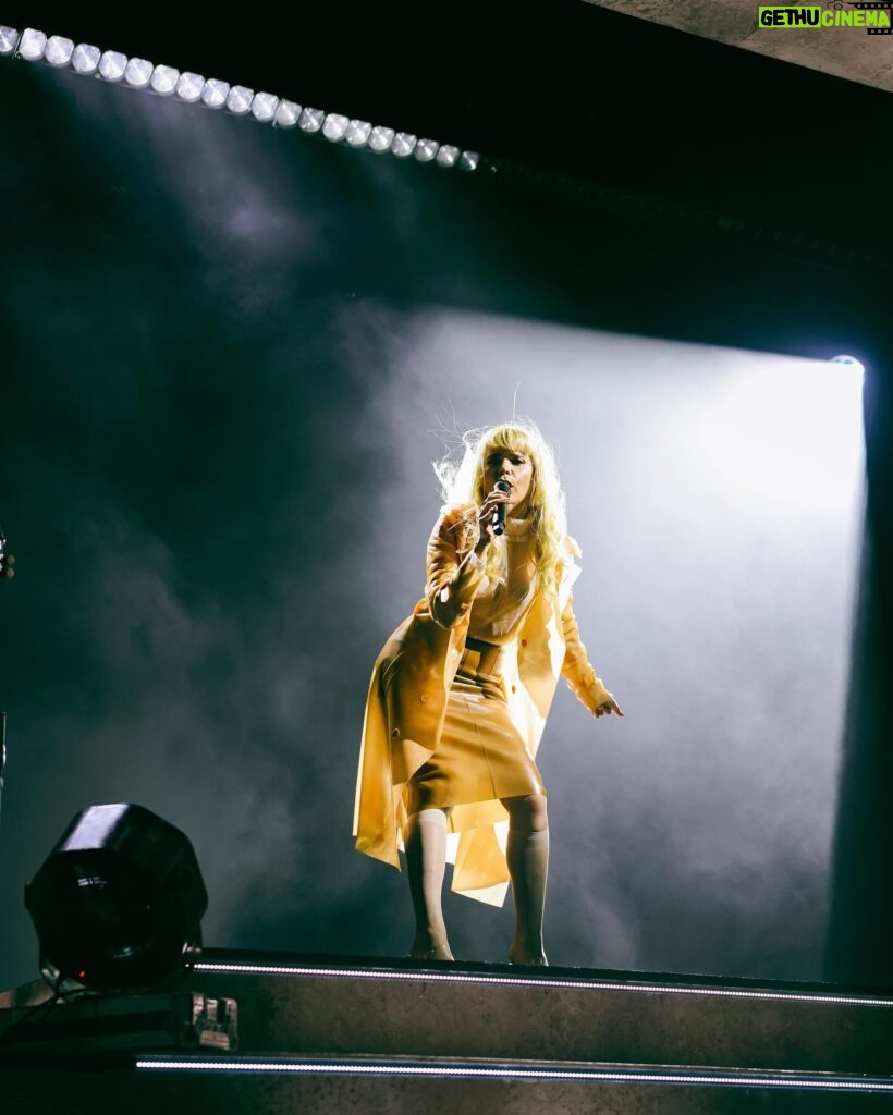 Paloma Faith Instagram - Dramatic and amazing photos from the Southend show by @shotsbyaimee_