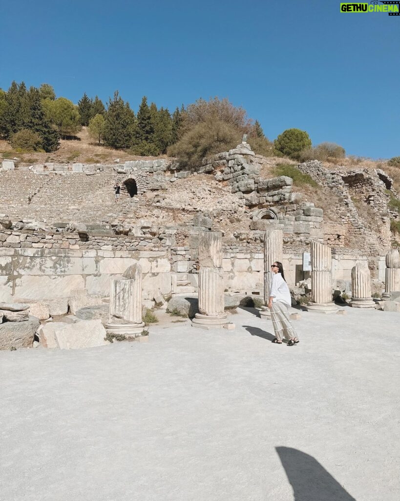Pamela Bowie Instagram - Major throwback to Ephesus 🧿