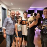 Pamela David Instagram - Que en paz descanses Adrián querido… y que Dios te de la paz para afrontar semejante hecho doloroso @pabloserantoni Noticias tan inesperadas cómo tristes me sacuden. La vida es hoy, no hay derecho a mal gastarla , a renegar , a hacernos mala sangre. Tengo ganas de abrazarte mucho Pablito!!! Que triste LPMQLP Me dejaste junto a Pablo a mi pompón de amor. Sos un pedacito de nuestra familia. 💔 Q. E. P. D.