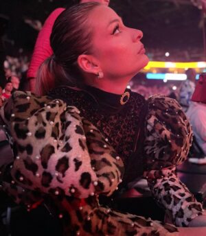 Pamela El Kik Instagram - An NBA to remember 🏀 
#etihadarena #nbaabudhabi #dallasmavericks #minesottatimberwolves