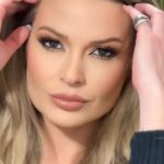 Pamela El Kik Instagram - فخامة الست “عليا كرم" @pamelaelkik look for her latest interview hair @shanttavitian @joellegala ✨