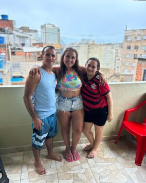 Pamela Leiva Instagram - Gracias a mi familia en Río de Janeiro. Gracias @fernandoreidacaipirinha y @jucilene_marques por recibirnos con tanto amor!!.
